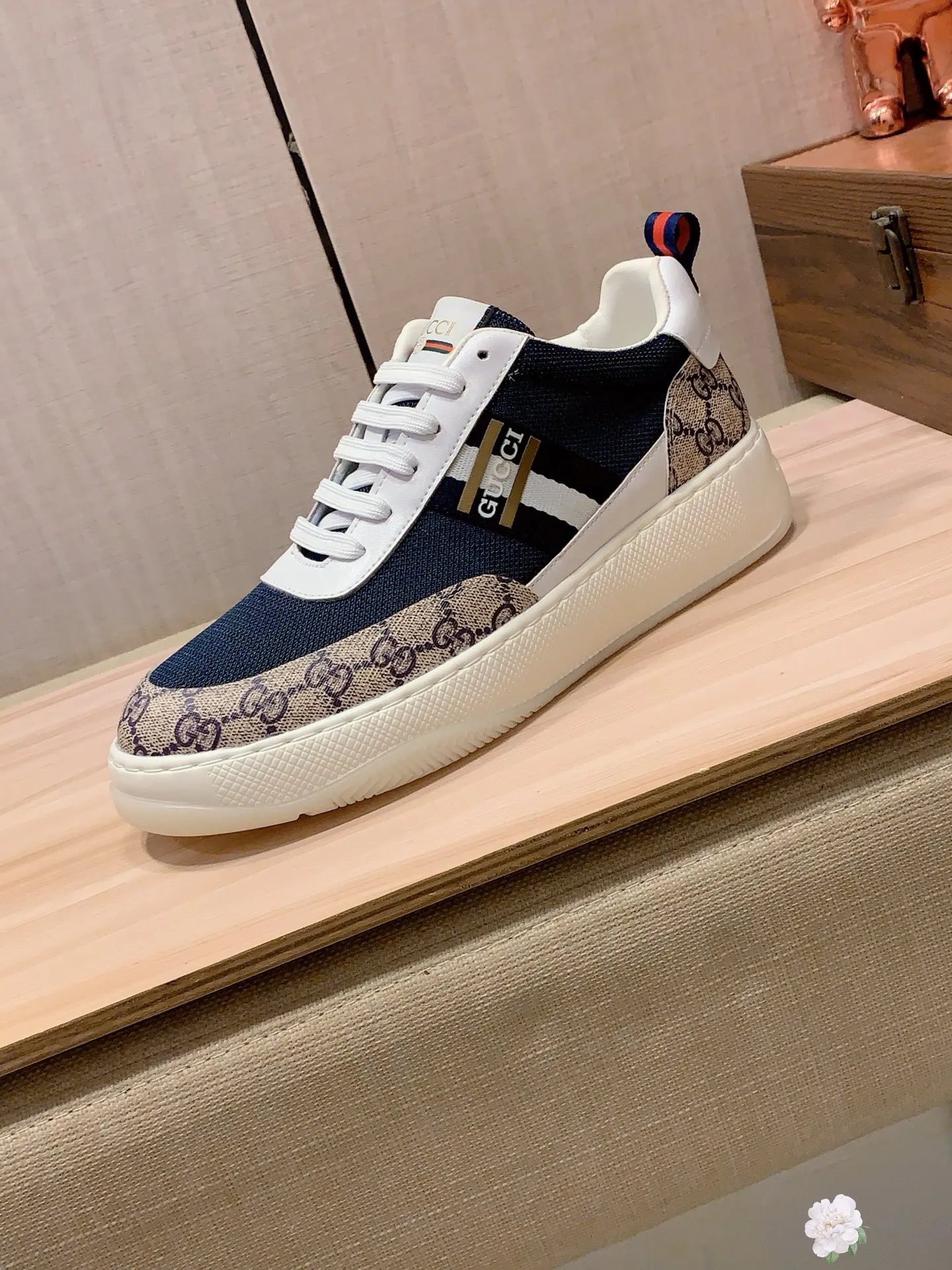 Men's Men's Shoes💰442💰💰🎩🎩[Lightning][Lightning] "Gucci*" The latest and most popular casual shoes, top brand [seduce] luxury~purchase, top~quality. [Strong] The upper is made of imported breathable cowhide with material ➕ breathable sheepskin lining (•) and fine workmanship. The original stylish and stylish soft rubber wear-resistant and non-slip outsole is light and comfortable on the feet. The real thing looks better when photographed in person. No. 143: Code: 38-44, 45 can be customized, 4️⃣ colors are available
